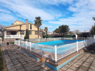Chalet con piscina en venta en Camino Viejo de Logroño