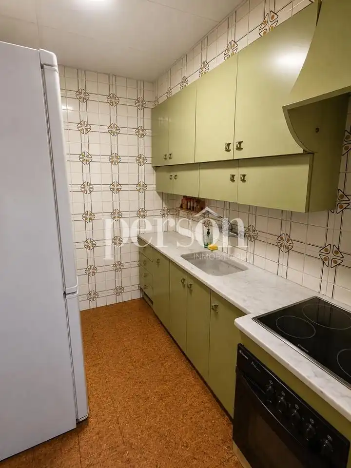 Wohnung zum Verkauf in calle de l'Escriptor Mariá Serrano, imagen 8