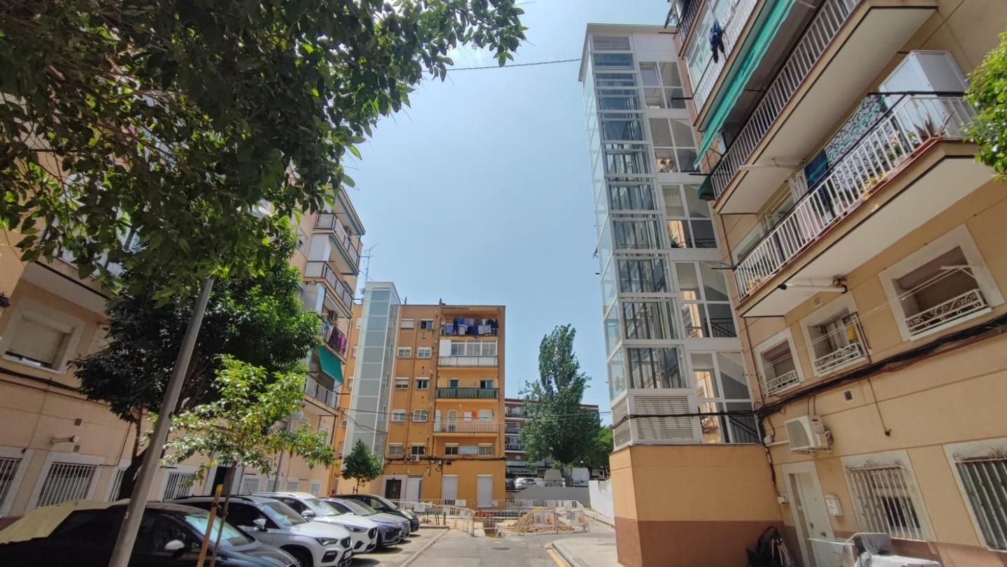 Vista exterior de Pis en venda en  Madrid Capital amb Aire condicionat, Calefacció i Terrassa