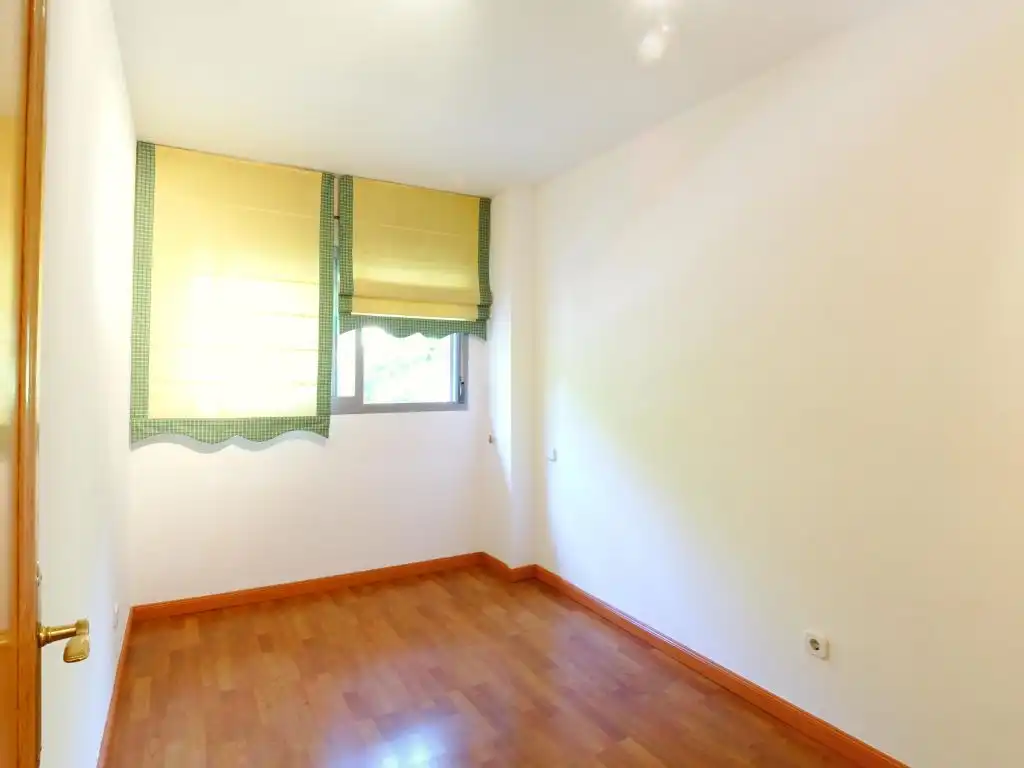 Habitación de Piso de alquiler en Móstoles con Calefacción