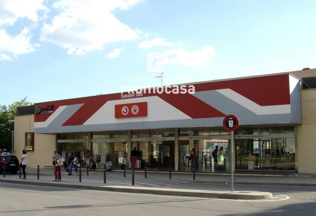 Premises to rent in Creu de Barberà, Creu de Barberà - Sector Sud, Sabadell