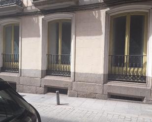 Vista exterior de Oficina de lloguer en  Madrid Capital amb Aire condicionat, Calefacció i Moblat