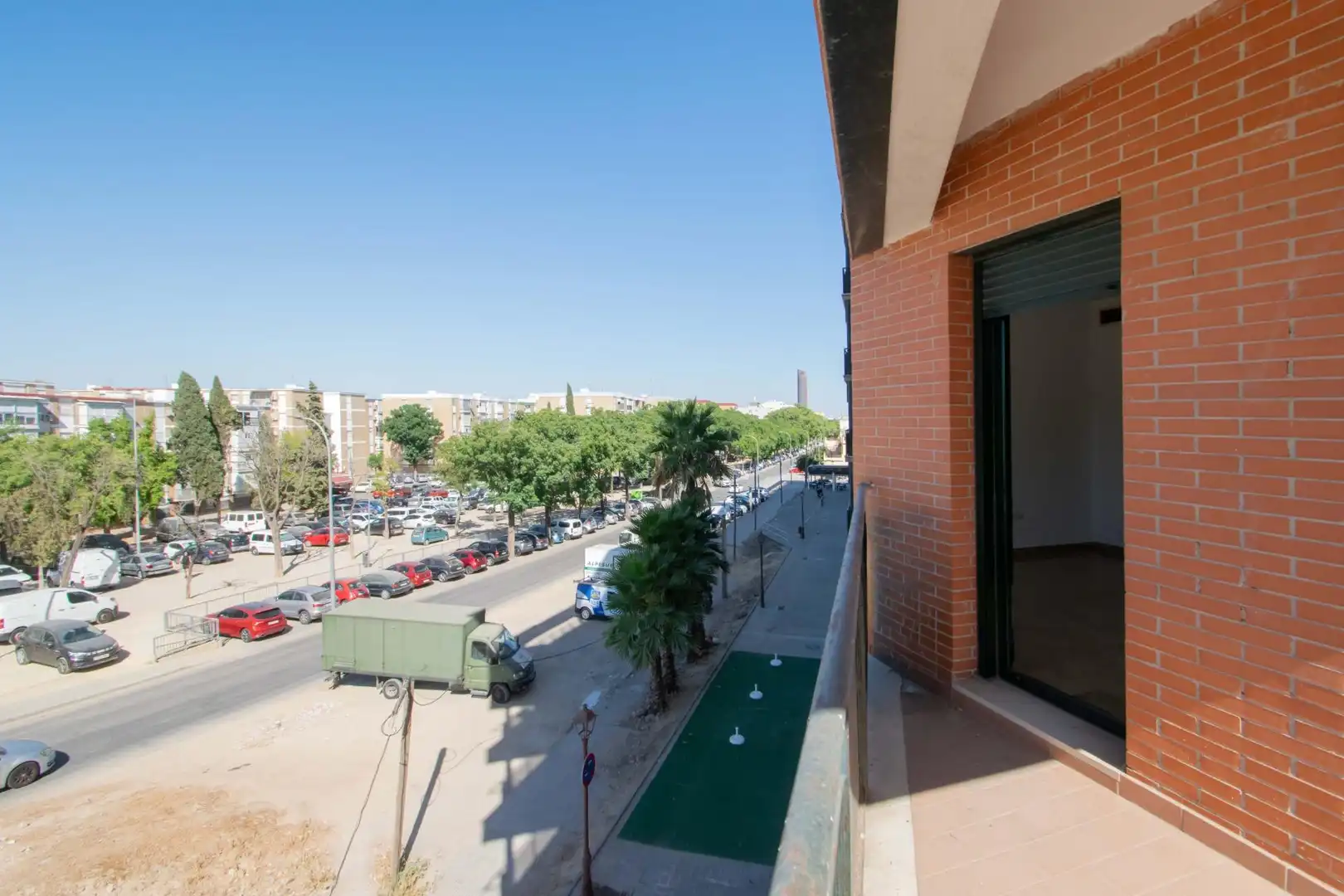 Exterior view of Flat for sale in Camas  with Air Conditioner, Heating and Terrace