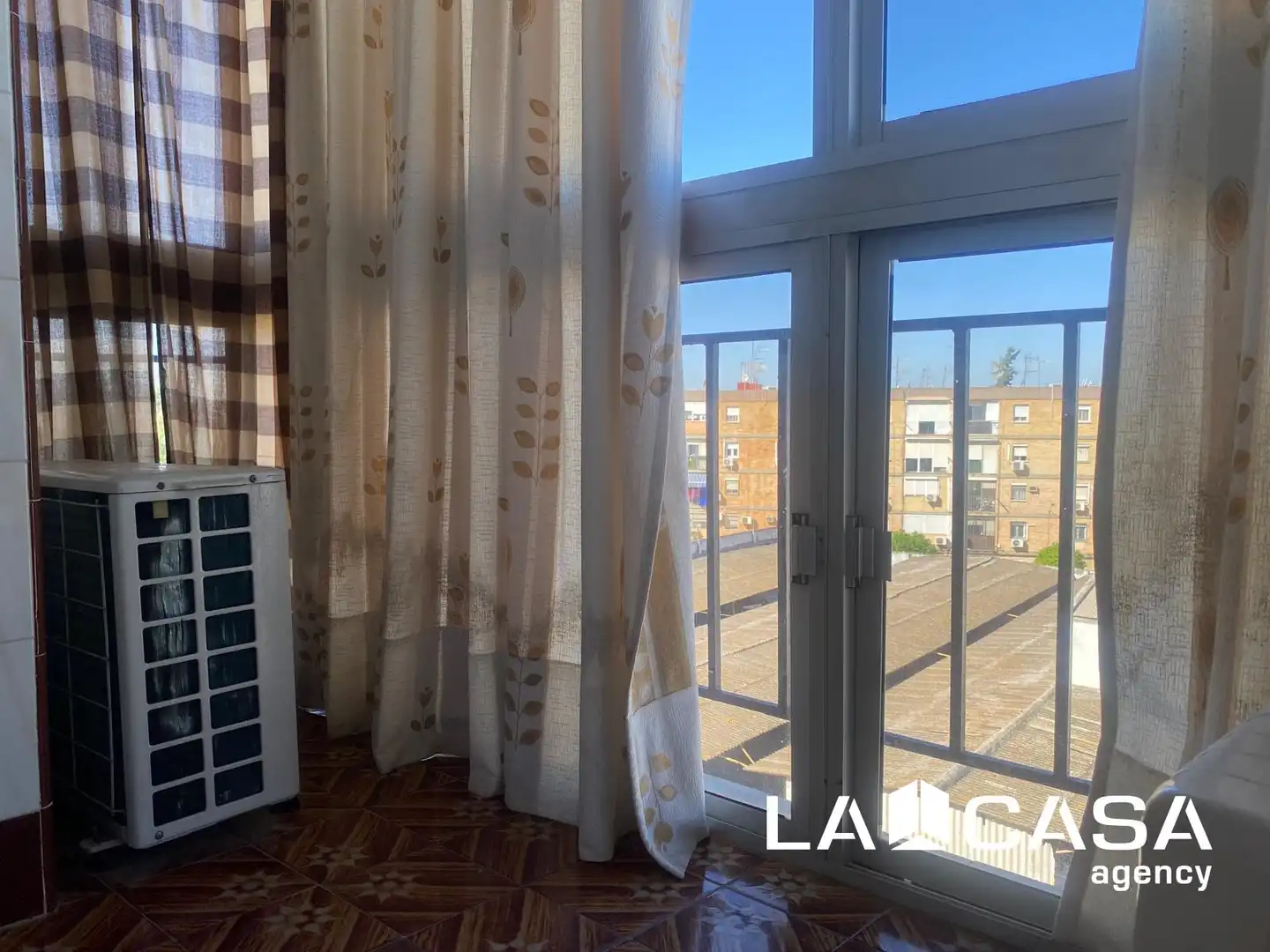 Terraza de Piso en venta en Dos Hermanas con Aire acondicionado y Terraza