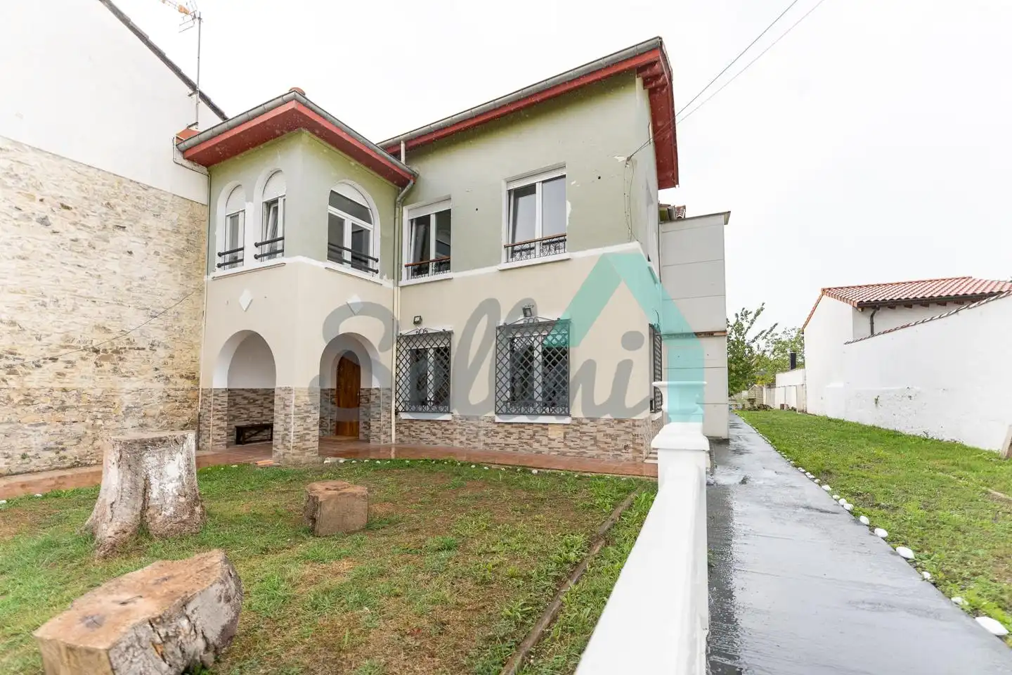 Exterior view of Houses for rent in Gijón   with Heating, Private garden and Terrace