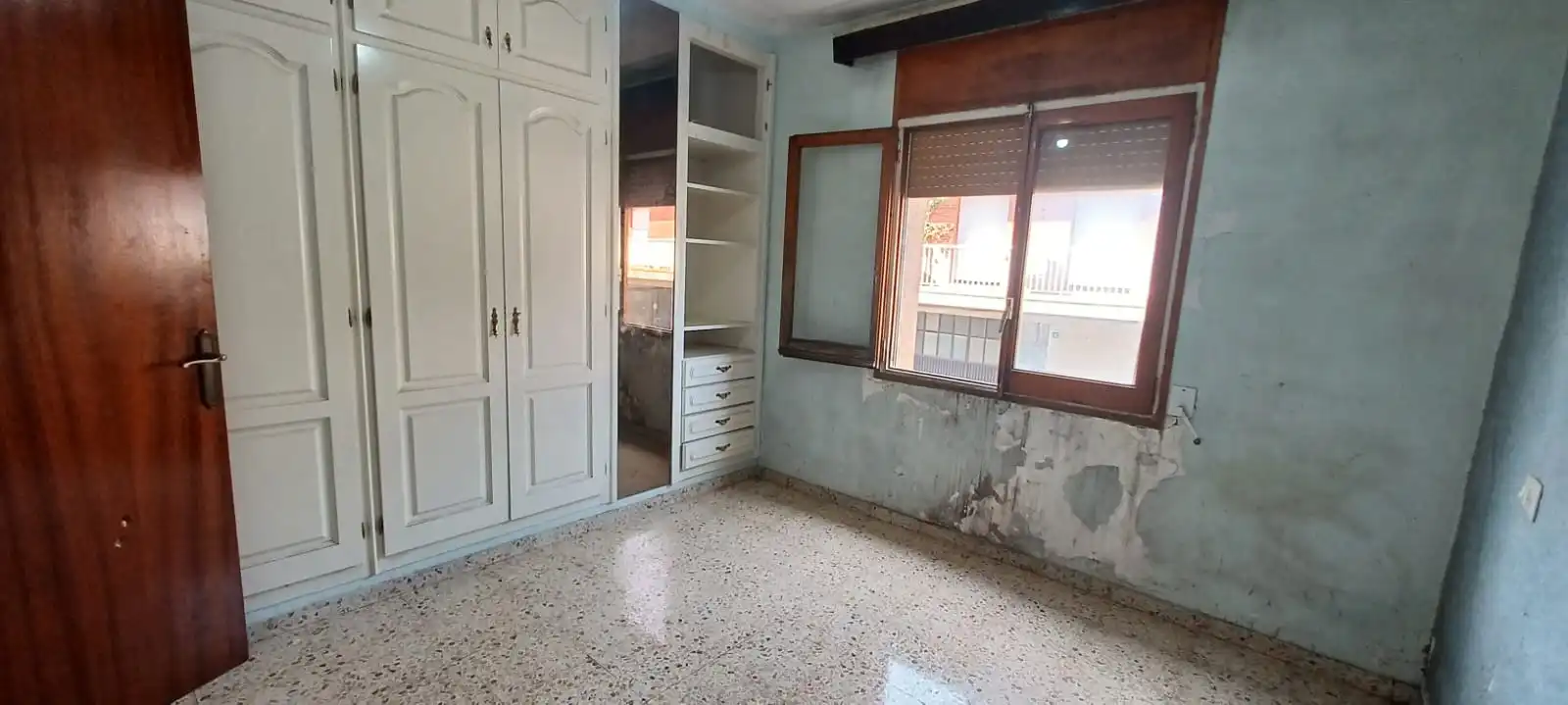Bedroom of Flat for sale in Figueres