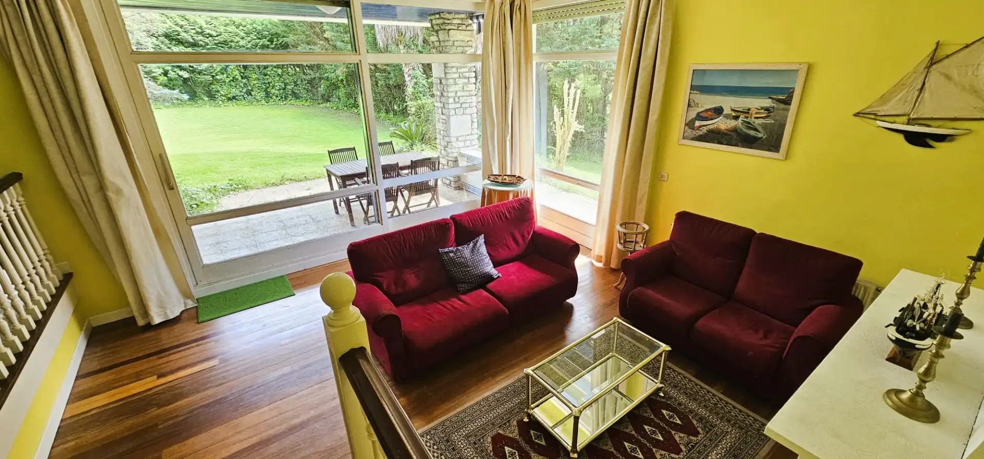 Sala d'estar de Casa o xalet en venda en Plentzia amb Calefacció, Jardí privat i Parquet