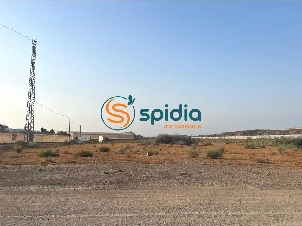 Terreno residencial en venta en Las Lomas - Las Yucas, imagen 3