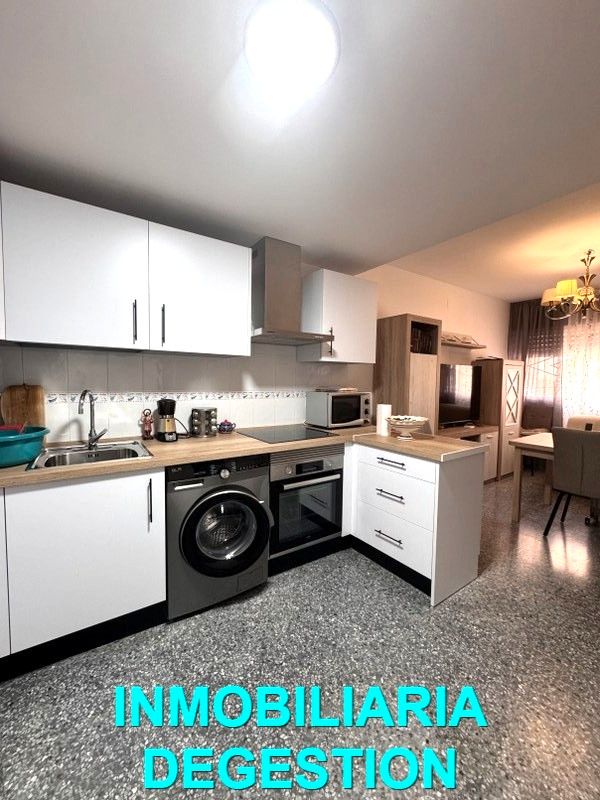 Piso en venta en Calle Guillén, Centro ciudad