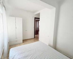 Bedroom of Flat to share in Massamagrell  with Air Conditioner and Terrace