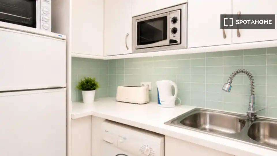 Flat to rent in Centre