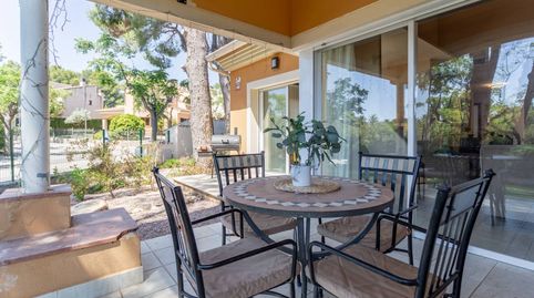 Foto 5 de Casa o chalet en venta en Calle Mèlies, Bonmont Terres Noves, Mont-roig del Camp