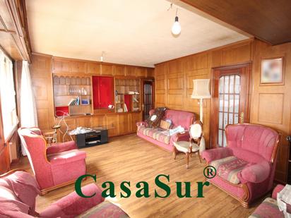 Sala d'estar de Pis en venda en Valladolid Capital amb Calefacció, Parquet i Terrassa