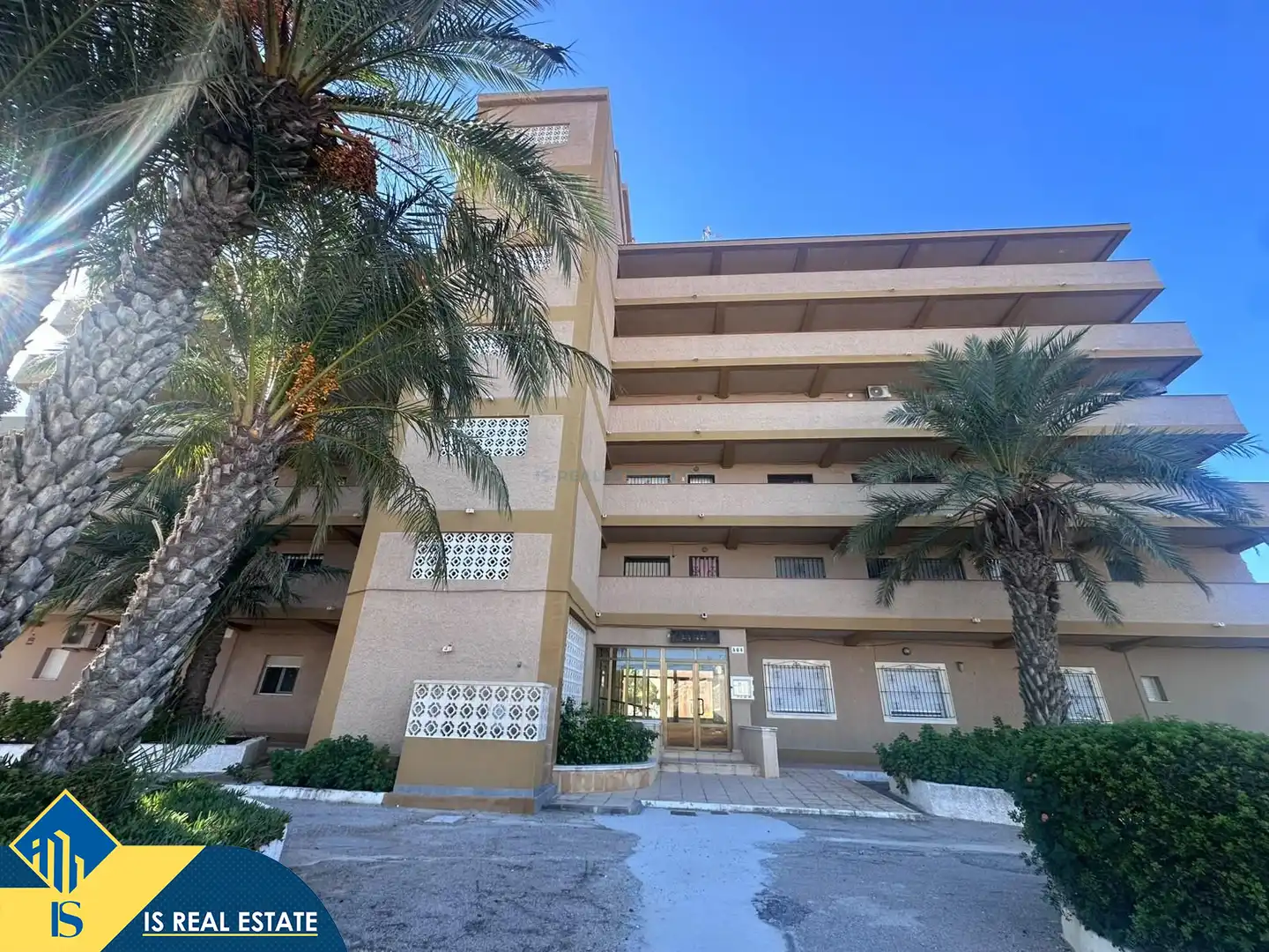 Exterior view of Study for sale in El Moncayo - El Pòrtic