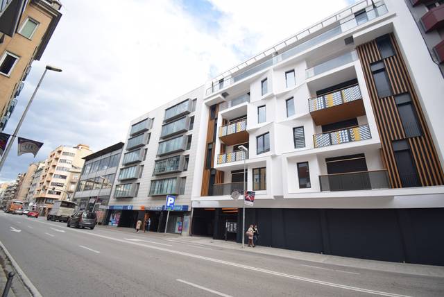 Piso en Alquiler en Barcelona en Eixample Nord