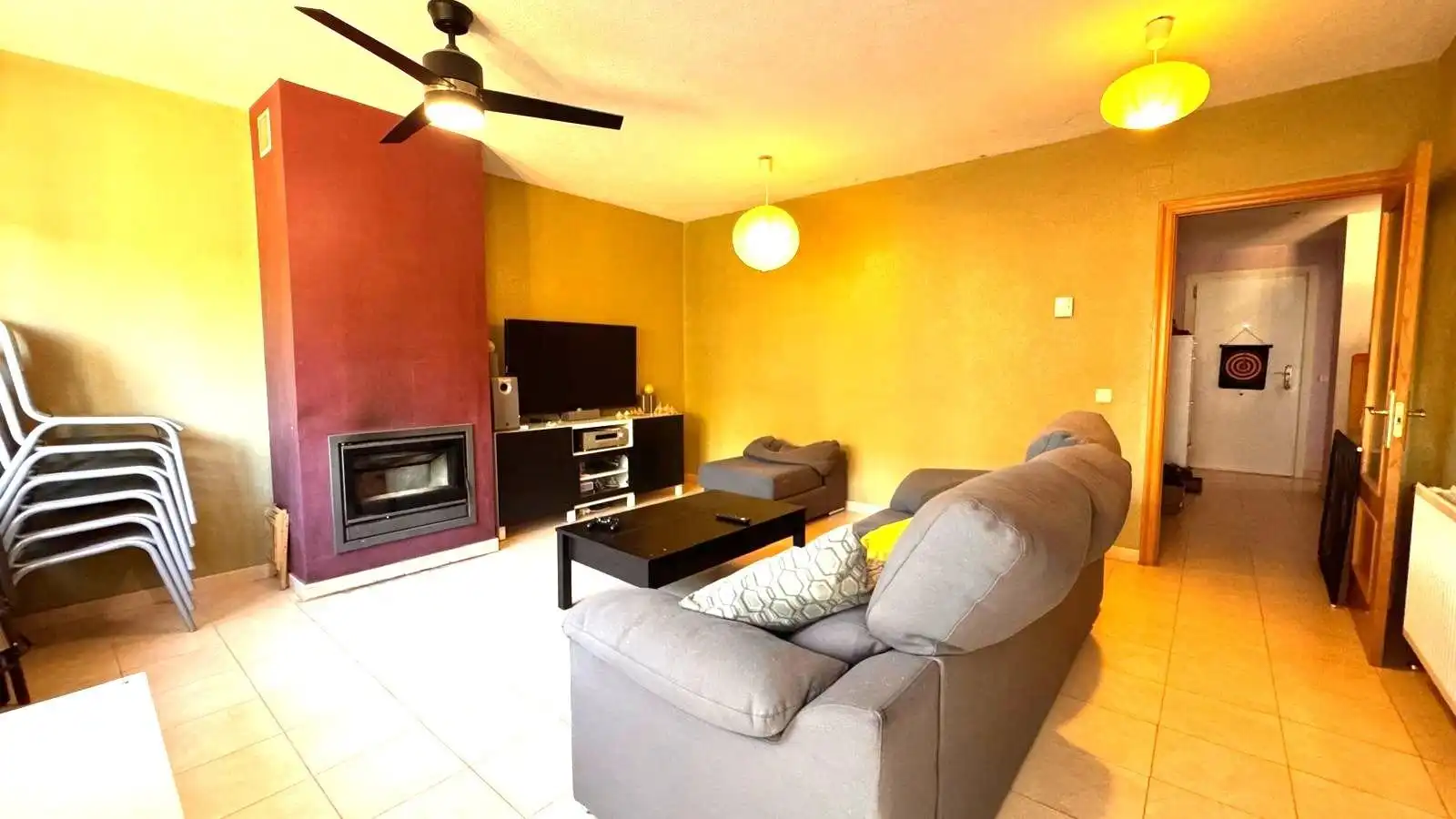 Living room of Flat for share in Valdemorillo  with Heating, Private garden and Furnished