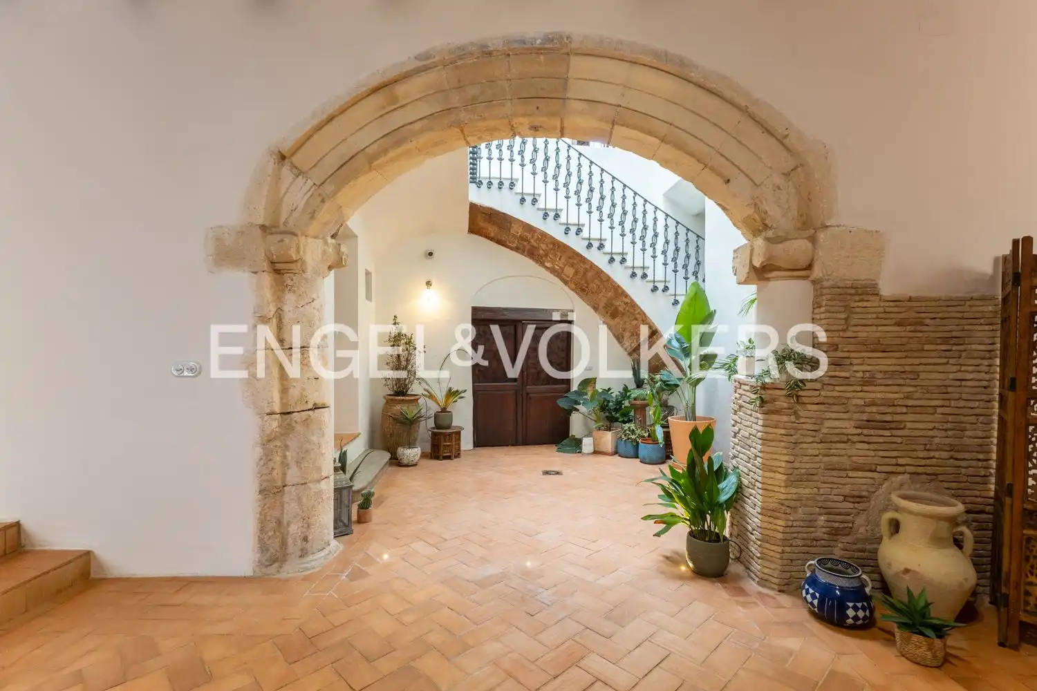 Casa adosada en venda en Xàtiva amb Calefacció, Terrassa i Piscina