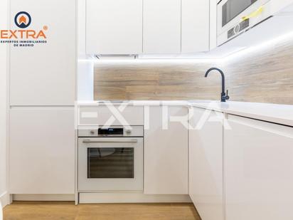 Kitchen of Flat to rent in  Madrid Capital  with Air Conditioner and Heating