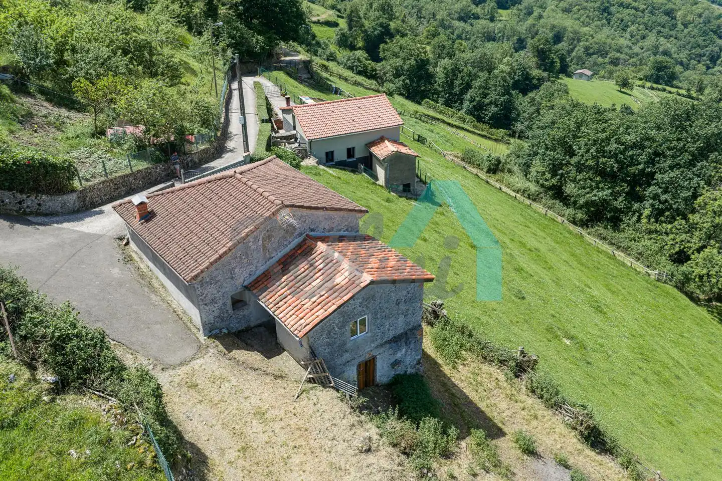 Vista exterior de Casa o chalet en venta en Laviana con Jardín privado, Parquet y Terraza