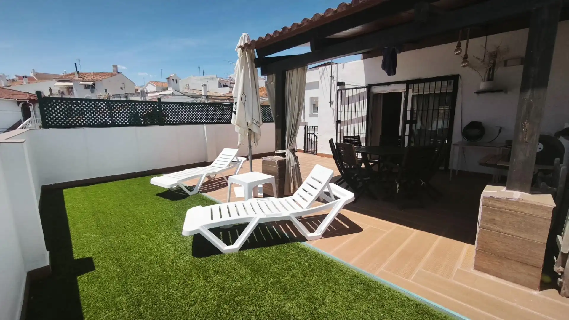 Terrace of Detached homes for sale in Málaga  with Air Conditioner and Terrace
