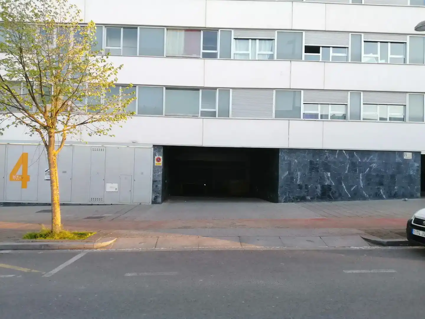 Parkplatz von Garage zur Miete in Salburua - Arantzabela