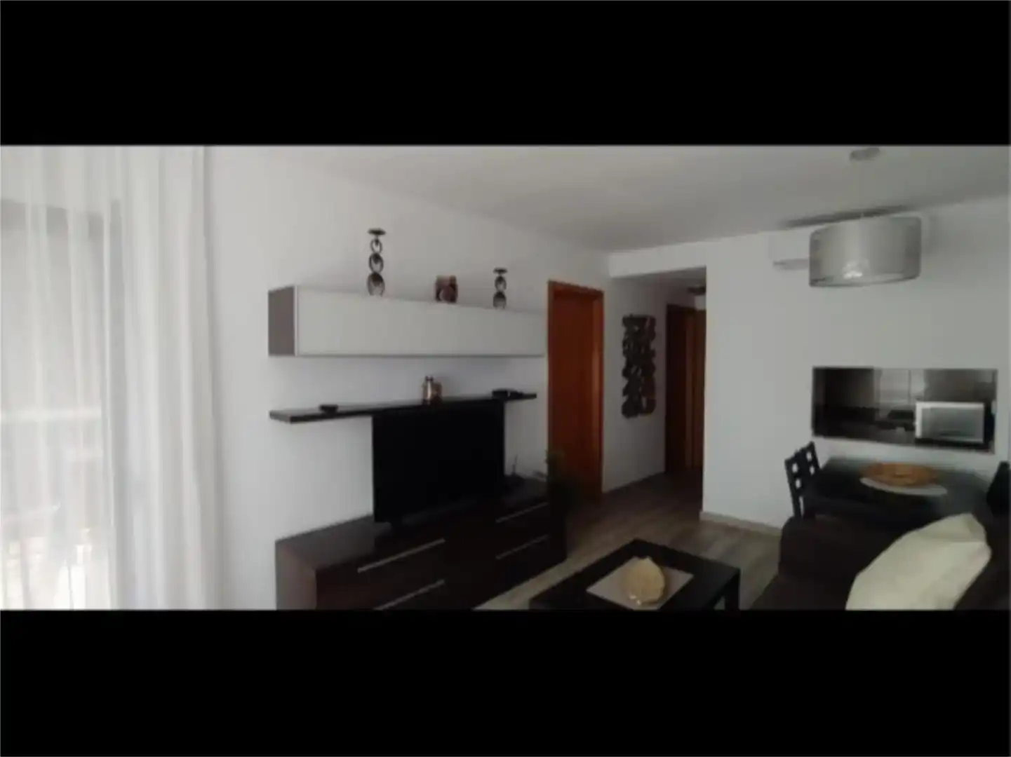Wohnzimmer von Wohnungen zur Miete in Benidorm mit Klimaanlage, Schwimmbad und Balkon