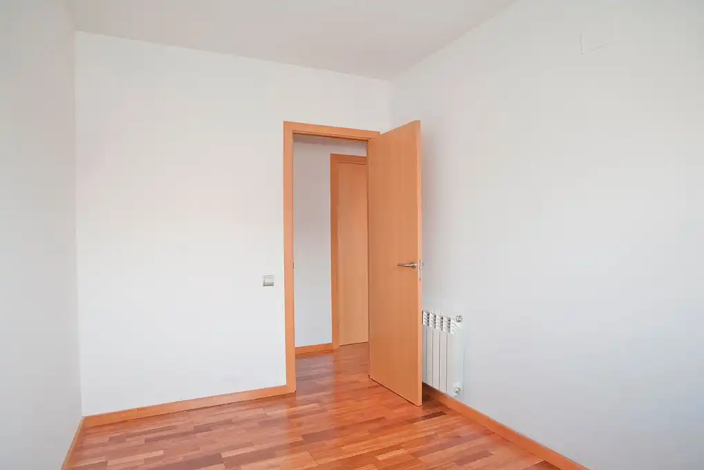 Flat for rent in Sant Cugat del Vallès  with Heating, Parquet flooring and Terrace