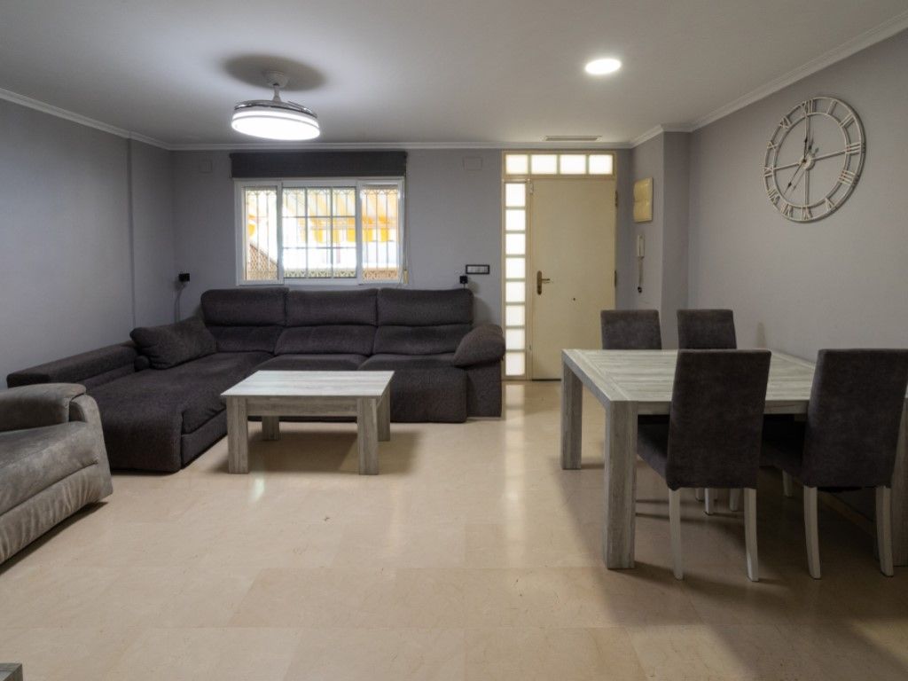 Sala d'estar de Casa o xalet en venda en Elche / Elx