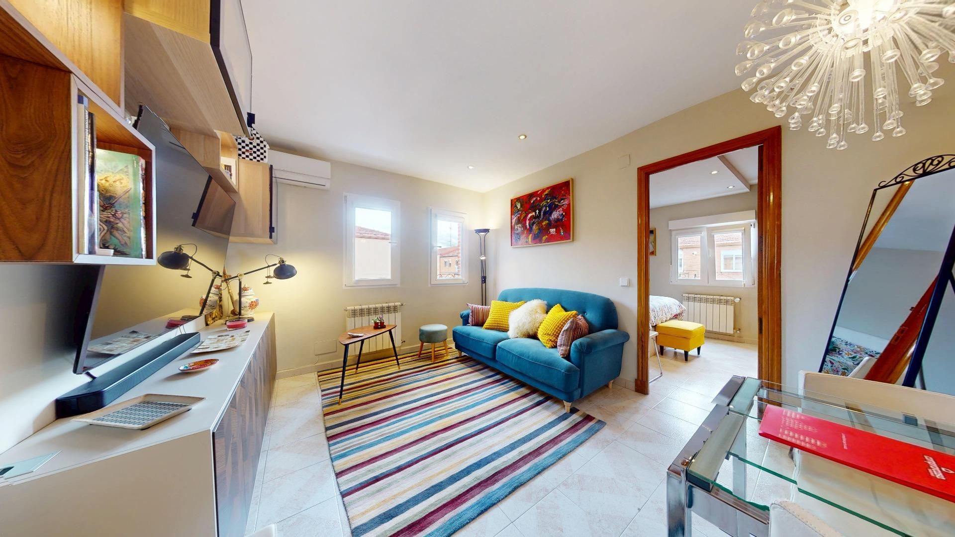 Living room of Flat for sale in  Madrid Capital  with Air Conditioner and Heating