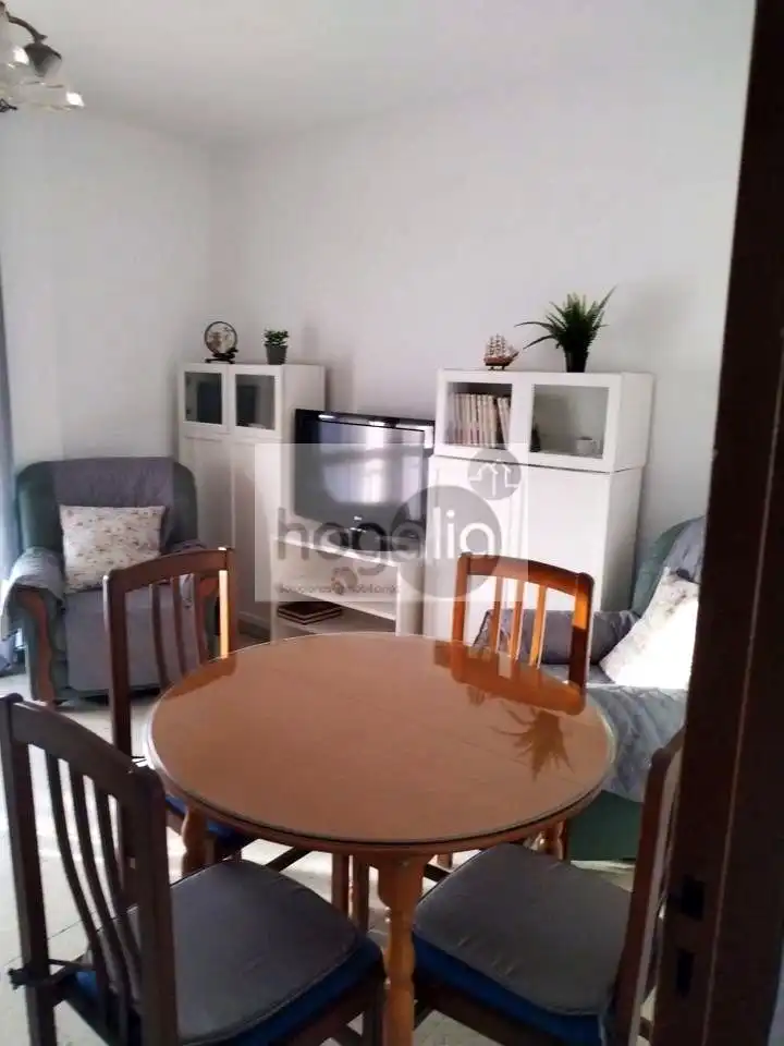 Wohnzimmer von Wohnung zur Miete in Sevilla mit Klimaanlage, Terrasse und Möbliert
