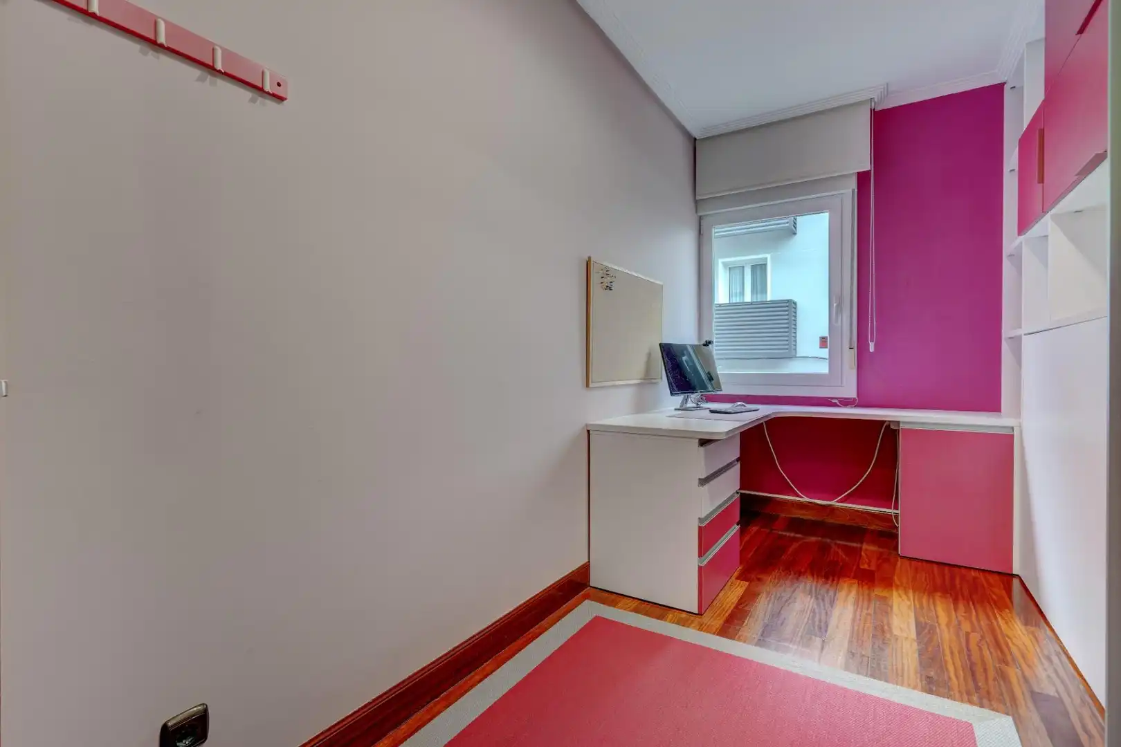 Piso en venta en Donostia - San Sebastián  con Calefacción, Trastero y Amueblado