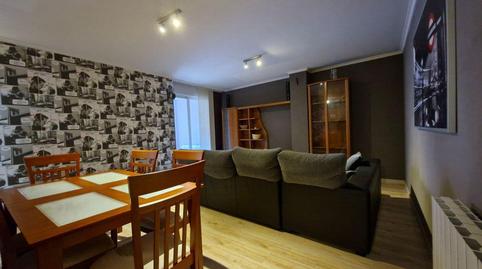 Foto 3 de Piso de alquiler en Calle Andalucia, 2, Los Corrales de Buelna , Cantabria