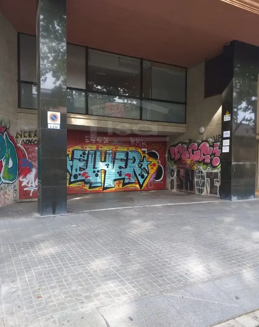 Außenansicht von Garage zur Miete in Barcelona