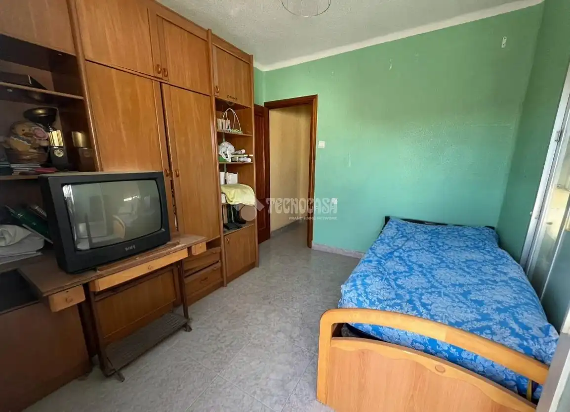 Habitación de Piso en venta en Linares