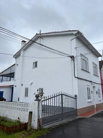 Casa adosada en Venta en Piñeiros- Freixeiro