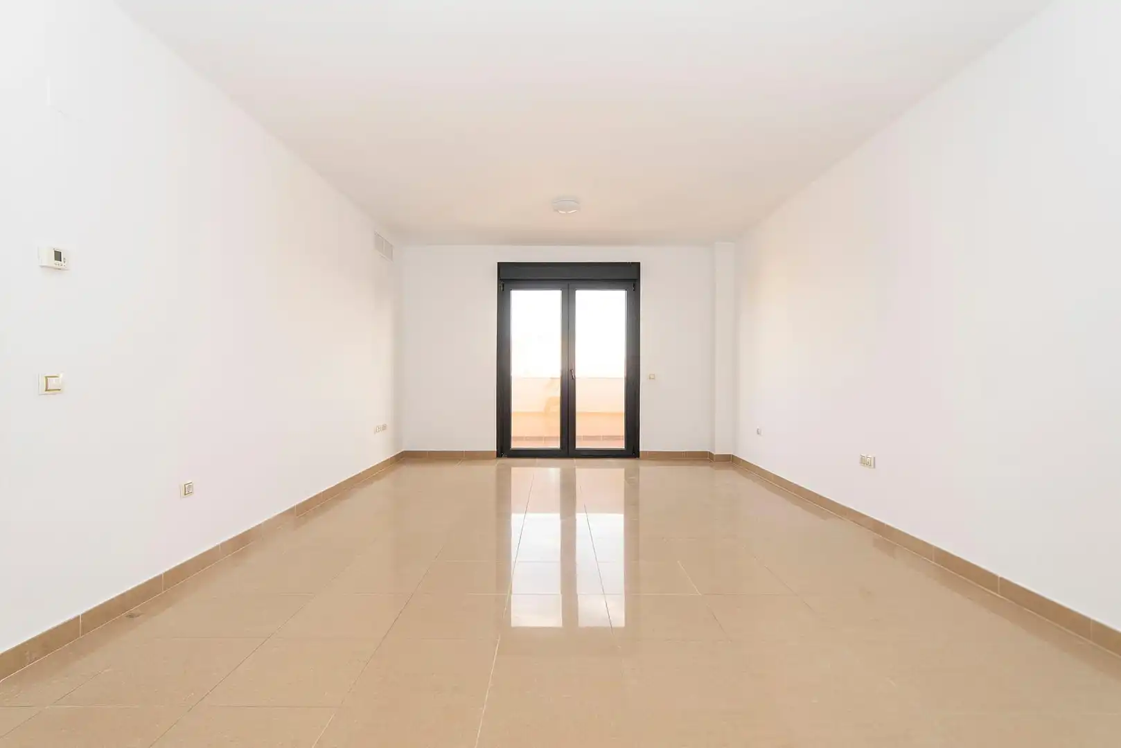 Wohnung mit Terrasse zum Verkauf in Castillo de Cumb. Mayores 6, imagen 6