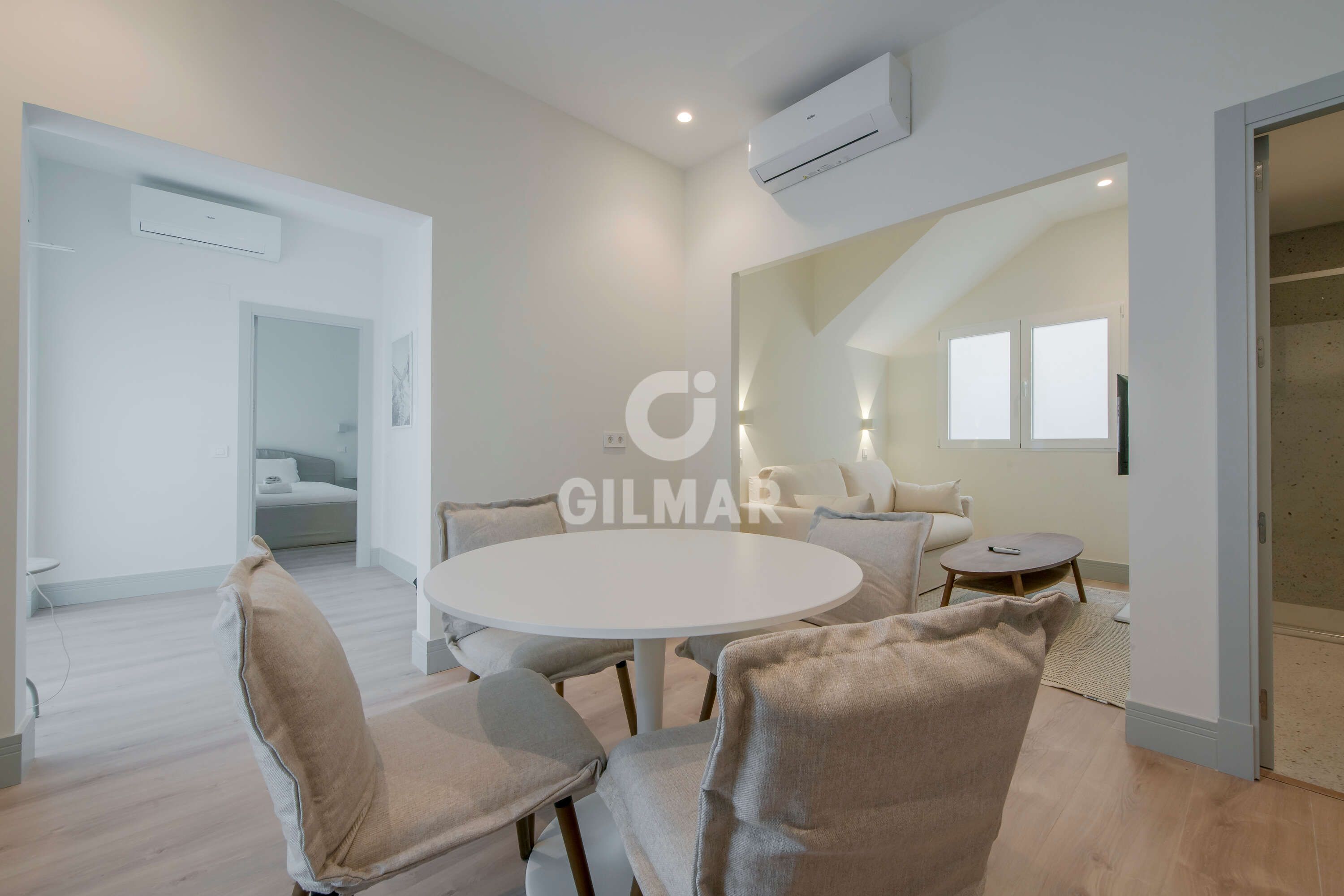 Habitación de Piso en venta en  Madrid Capital con Calefacción