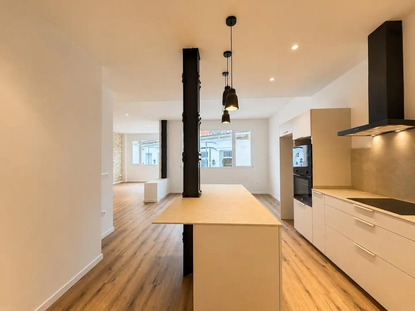 Kitchen of Flat for rent in Valencia  with Air Conditioner, Heating and Parquet flooring