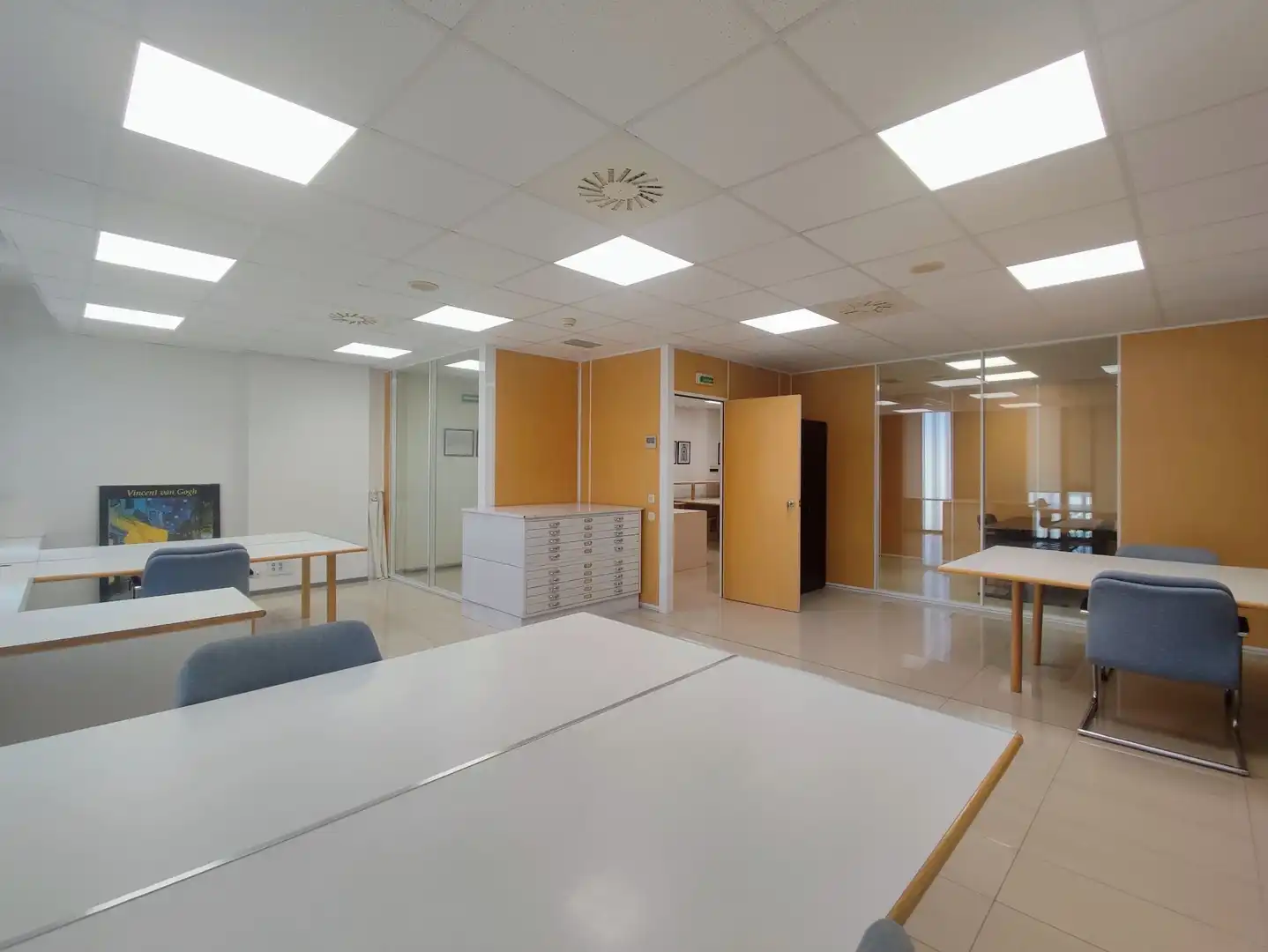 Oficina en venta en Aranguren con Aire acondicionado, Calefacción y Amueblado