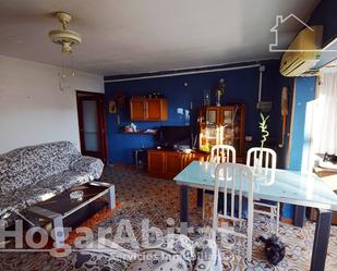 Living room of House or chalet for sale in Oropesa del Mar / Orpesa  with Air Conditioner, Terrace and Storage room