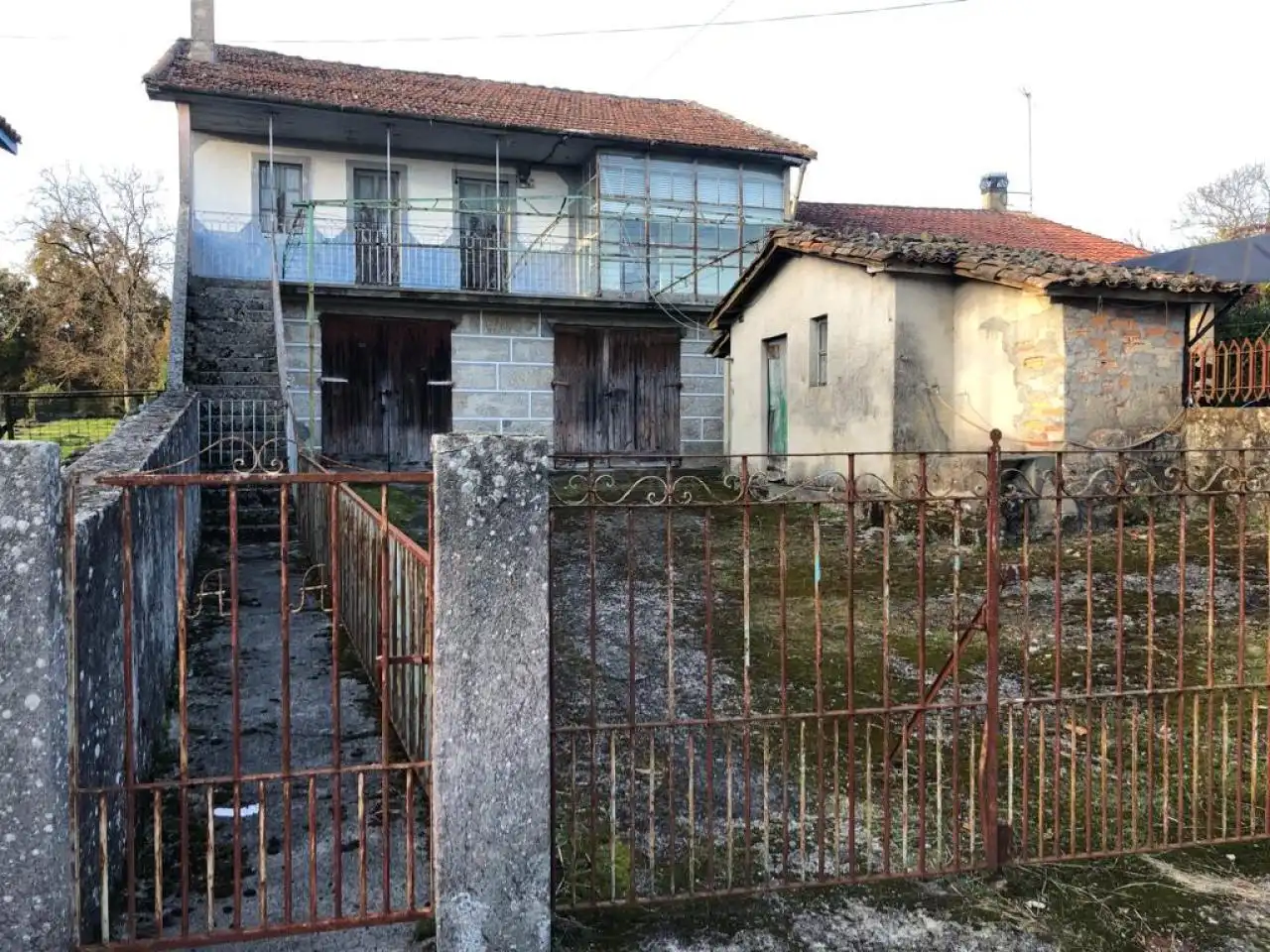 House with garden for sale in O Pereiro de Aguiar