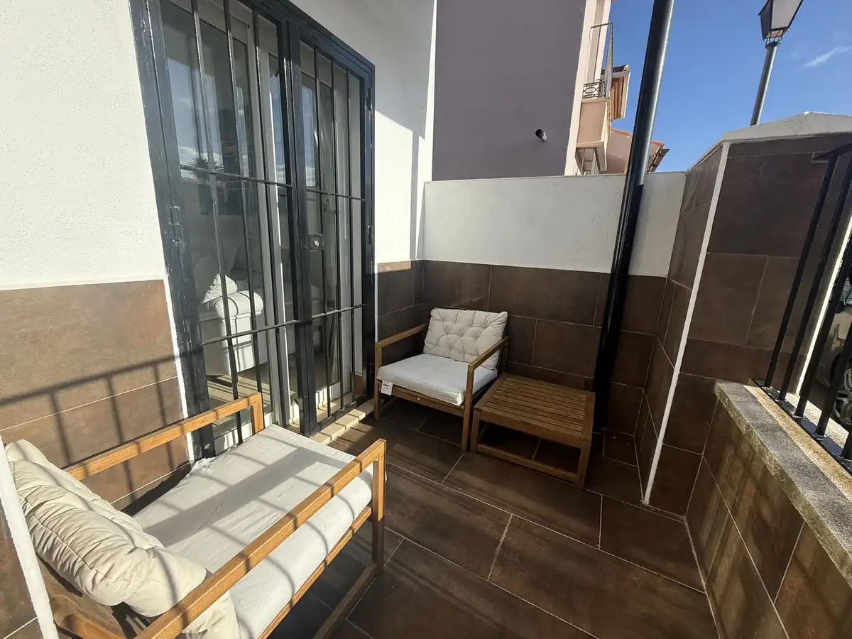 Terrasse von Haus oder Chalet zum Verkauf in Fuente de Piedra mit Klimaanlage, Privatgarten und Terrasse