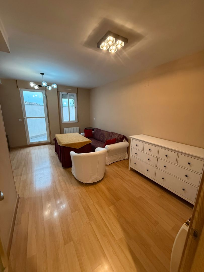 Living room of Flat for sale in Atarfe  with Air Conditioner, Heating and Parquet flooring