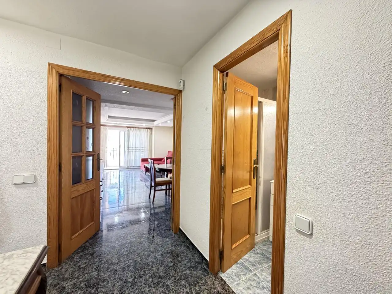 Wohnung zum Verkauf in Alicante / Alacant mit Terrasse und Möbliert