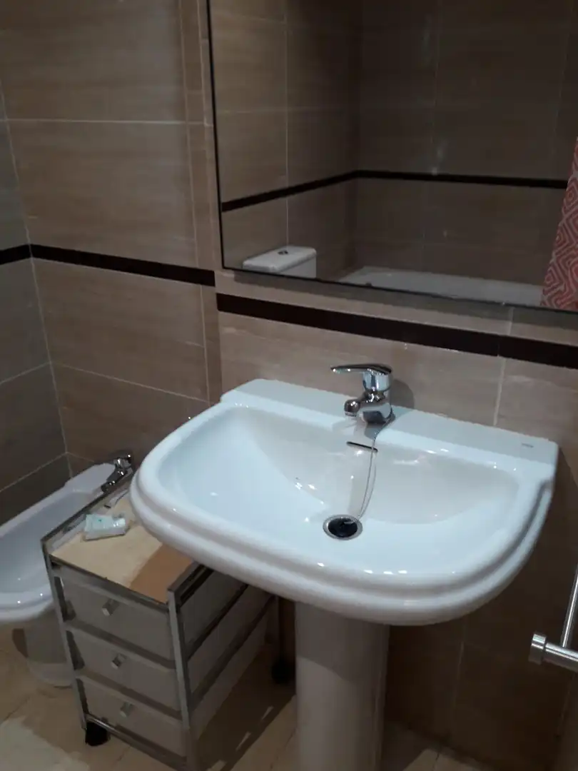Study for rent in Calle Calle Nardo, Pardaleras