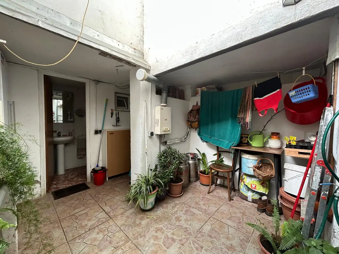 Casa aparellada amb terrassa en venda a Piera, imagen 33