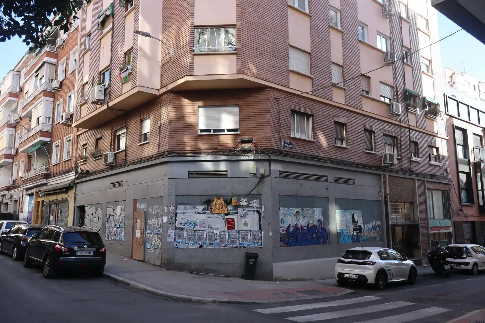 Vista exterior de Local en venta en  Madrid Capital
