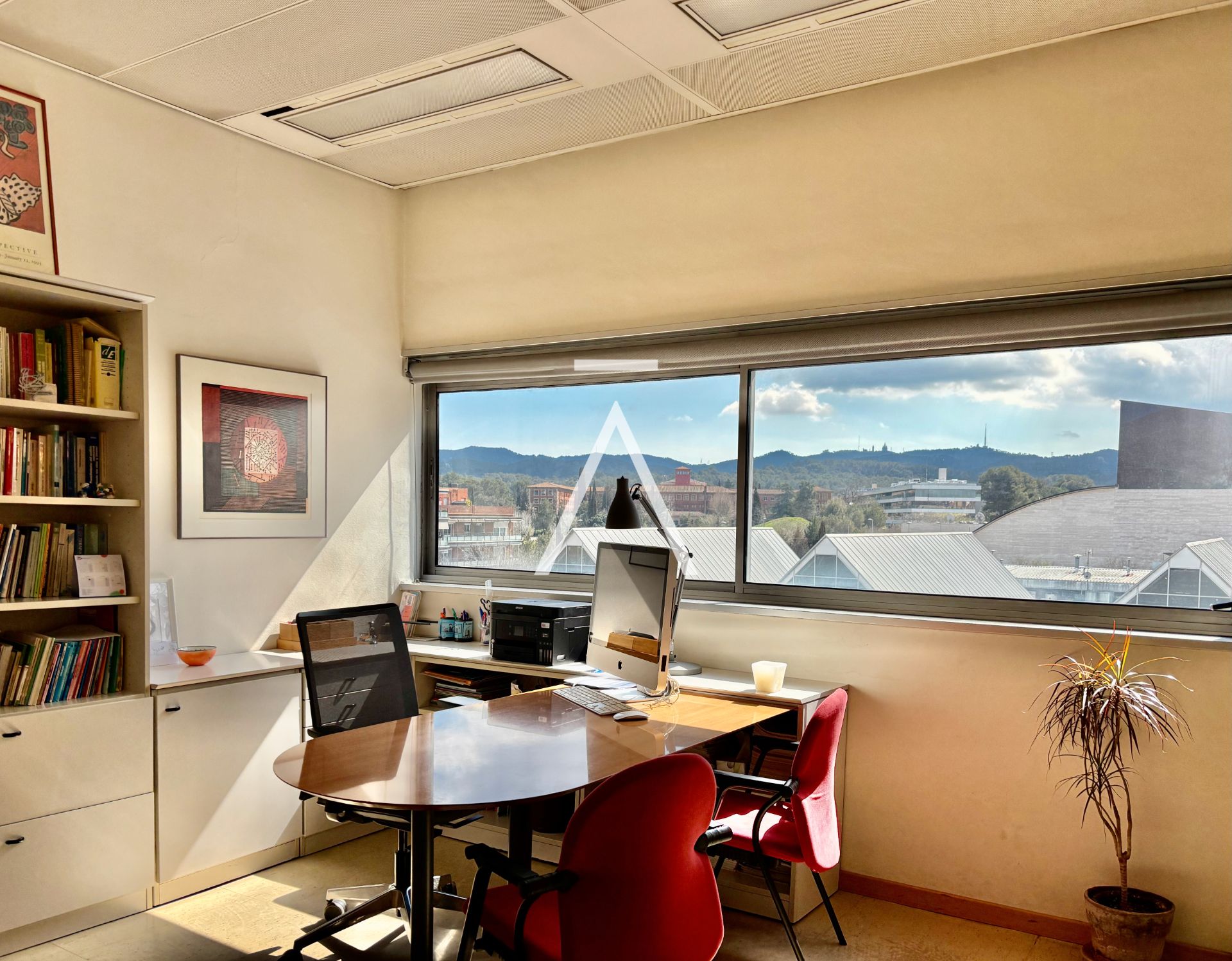Office for sale in Sant Cugat del Vallès  with Air Conditioner, Heating and Internet