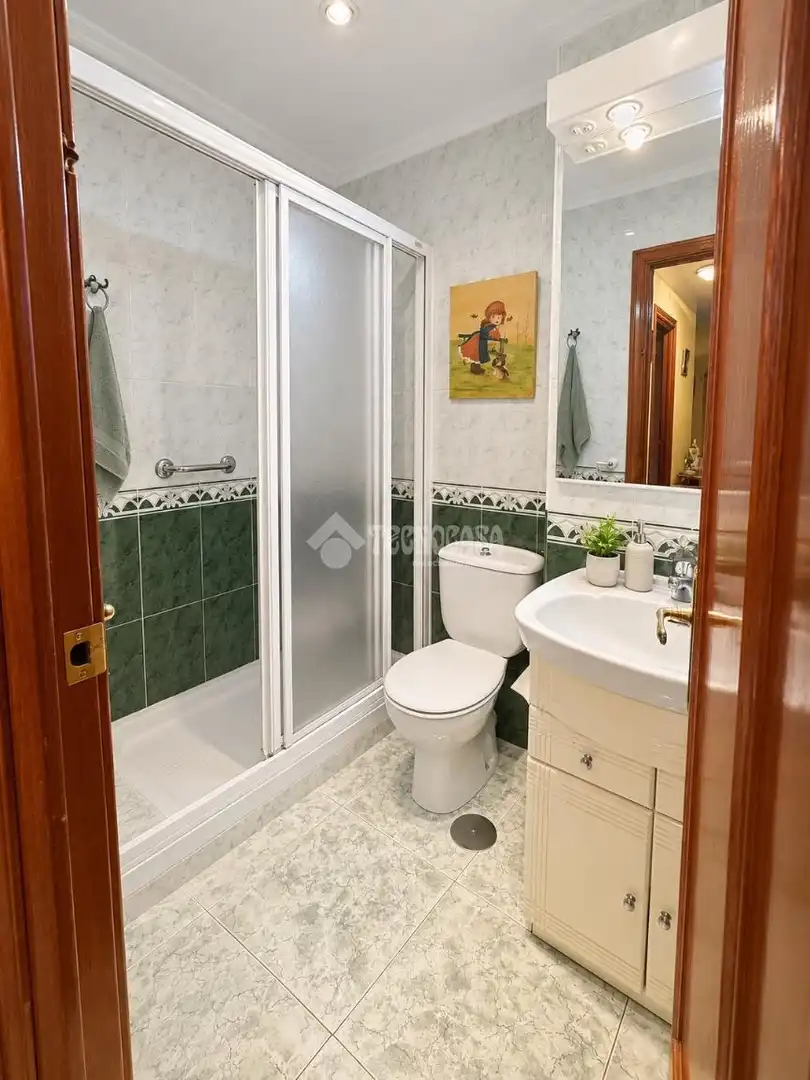Bathroom of Flat for sale in Madrid  with Heating and Terrace