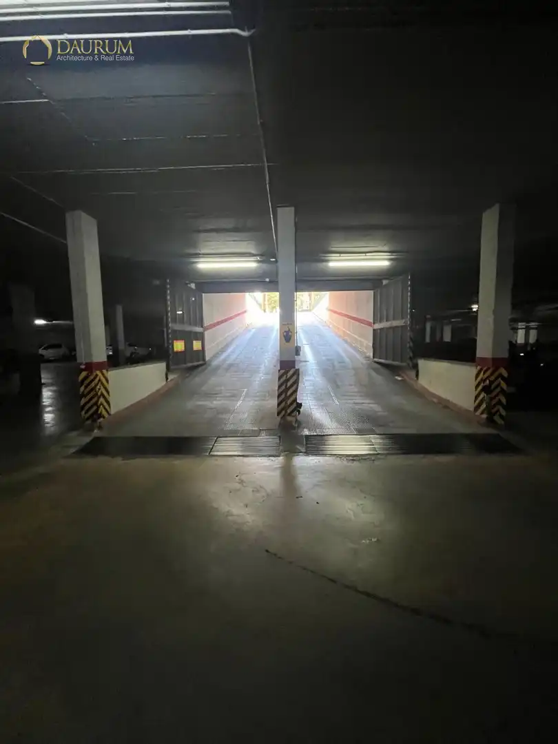Pis amb piscina en venda a PERSÉFONE, imagen 25